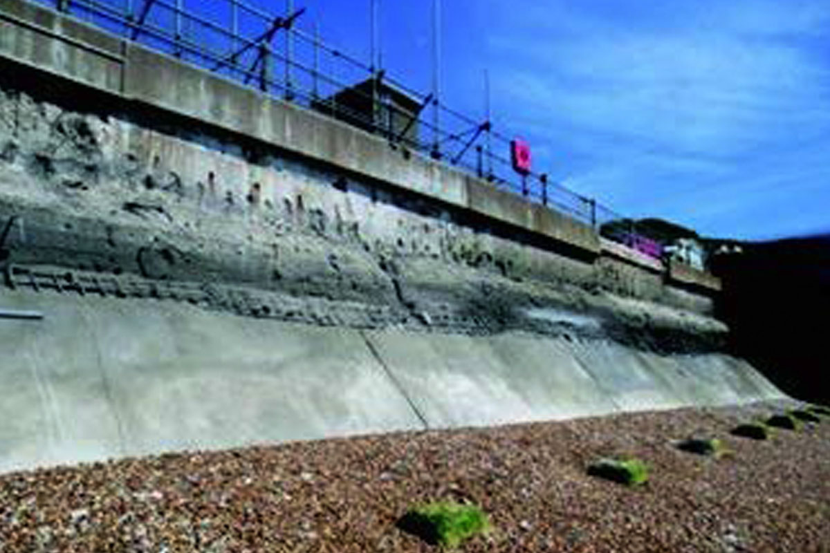 UKG Group Port of Dover Sea Wall Concrete Repairs 01